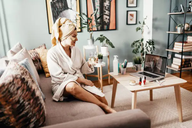 DIY Beauty & Mental Wellness After 40: